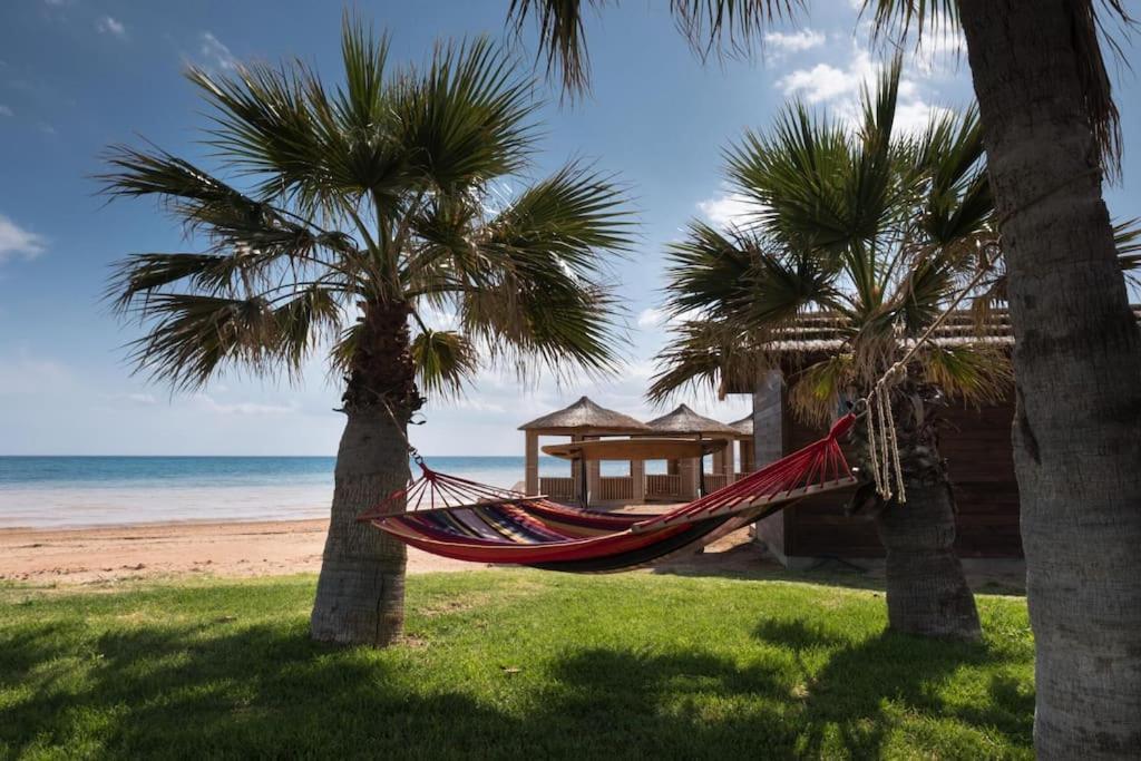 Paradise Beach Front Resort Vokolidha Zewnętrze zdjęcie
